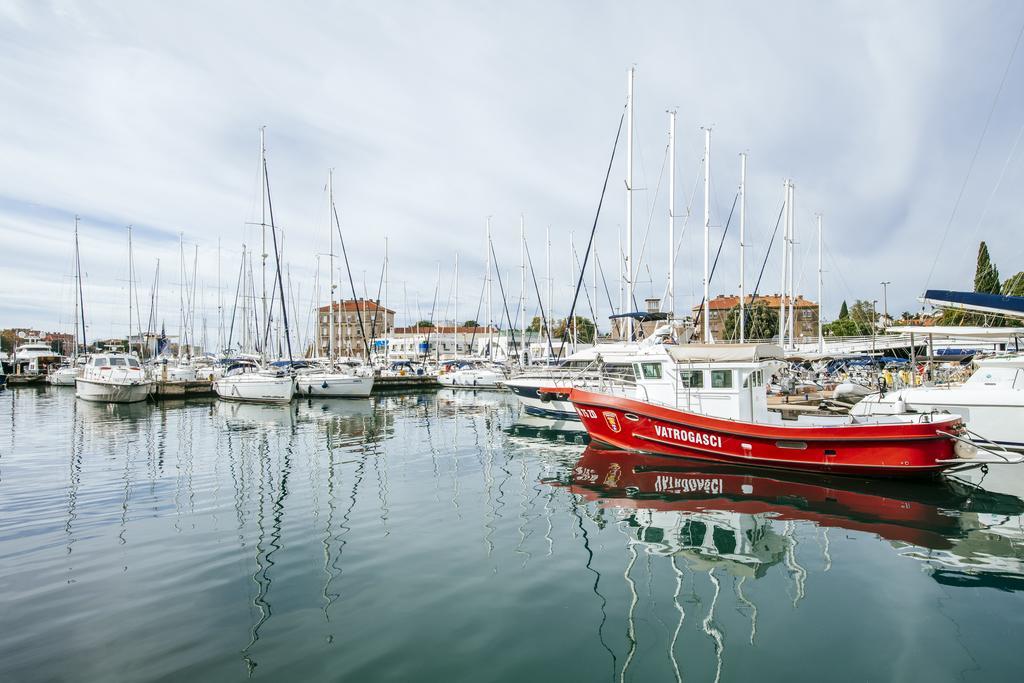 Marina Bay Apartment Zadar Exterior foto